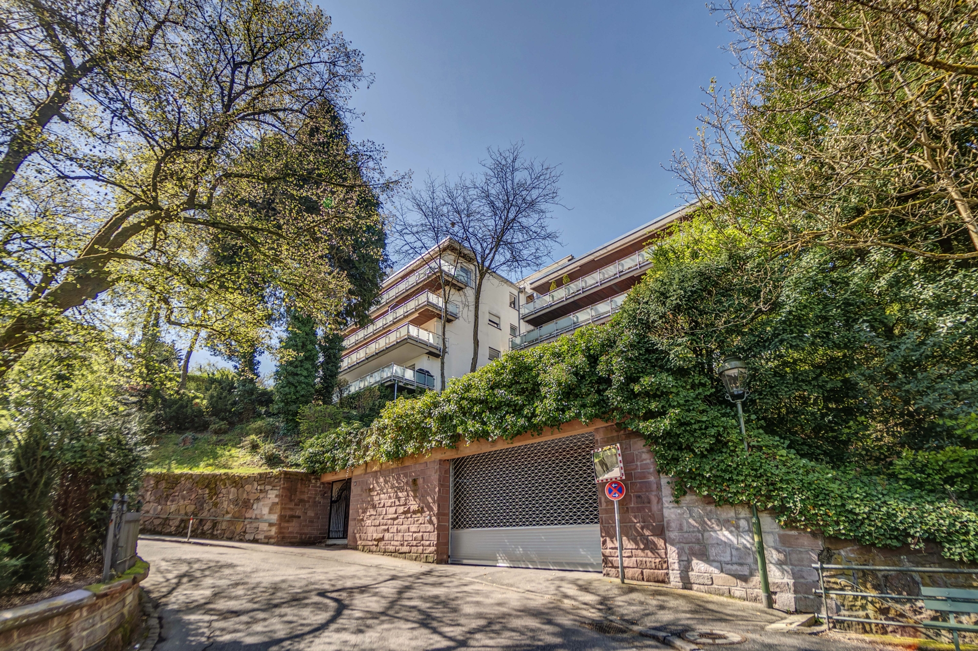  Top location Baden-Baden: Spacious apartment with balcony and panoramic view - 物件實景