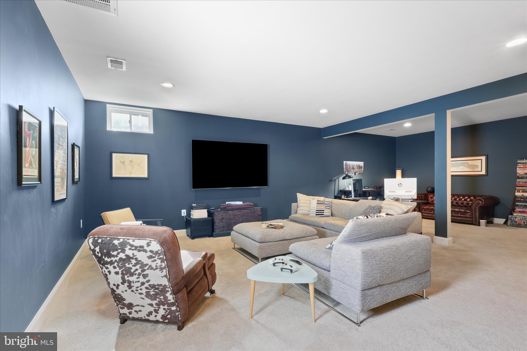 Aldie, Virginia, 20105, United States, 5 Bedrooms Bedrooms, ,5 BathroomsBathrooms,Residential,For Sale,1987386