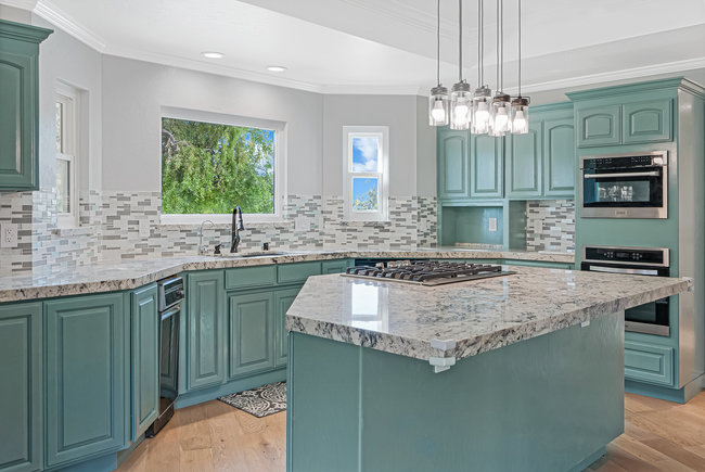 Tres Pinos, California, 95075, United States, 3 Bedrooms Bedrooms, ,3 BathroomsBathrooms,Residential,For Sale,1988626