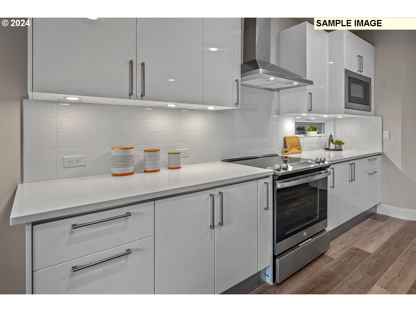 Happy Valley, Oregon, 97086, United States, 4 Bedrooms Bedrooms, ,3 BathroomsBathrooms,Residential,For Sale,1991898