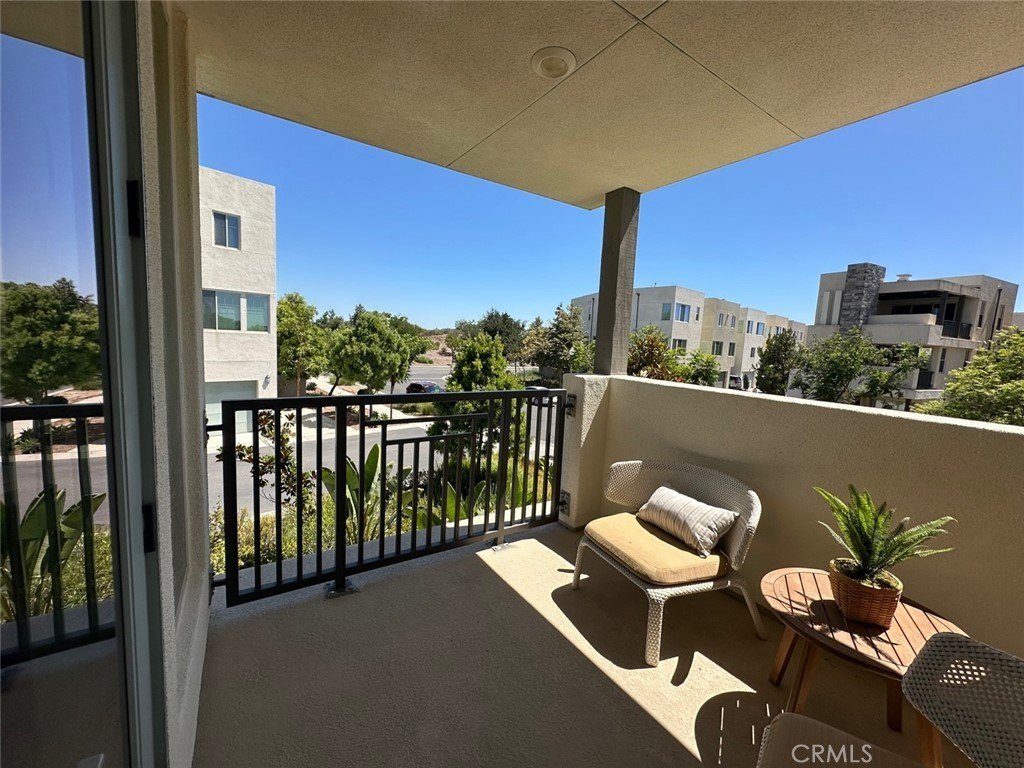 Irvine, California, 92618, United States, 3 Bedrooms Bedrooms, ,4 BathroomsBathrooms,Residential,For Sale,1987840