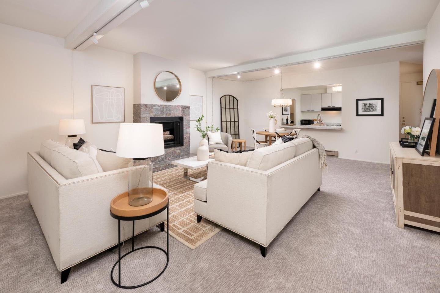 San Mateo, California, 94403, United States, 1 Bedroom Bedrooms, ,1 BathroomBathrooms,Residential,For Sale,1903625