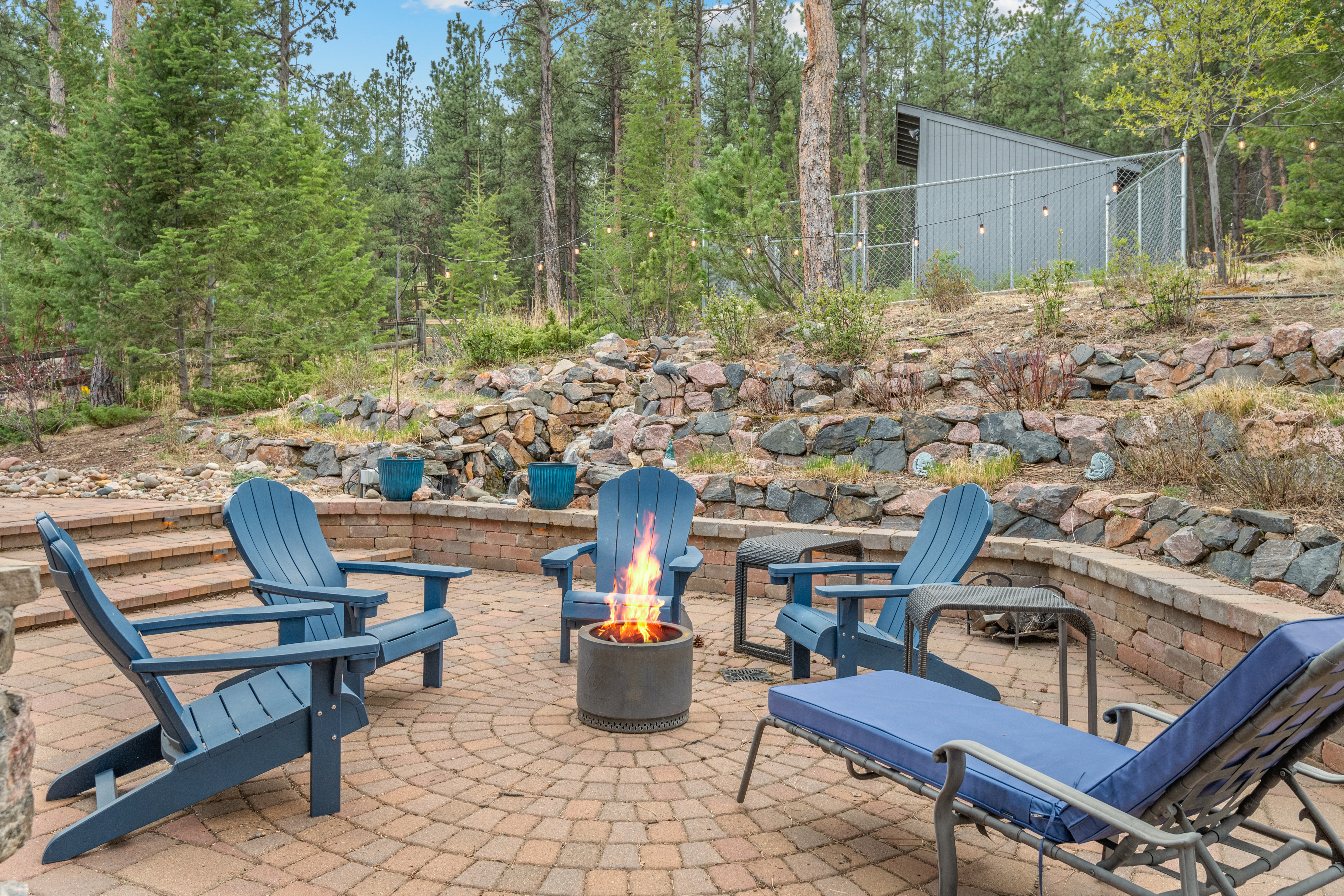  Discover the Pinnacle of Mountain Living at This Meticulously Reimagined Estate - 物件實景