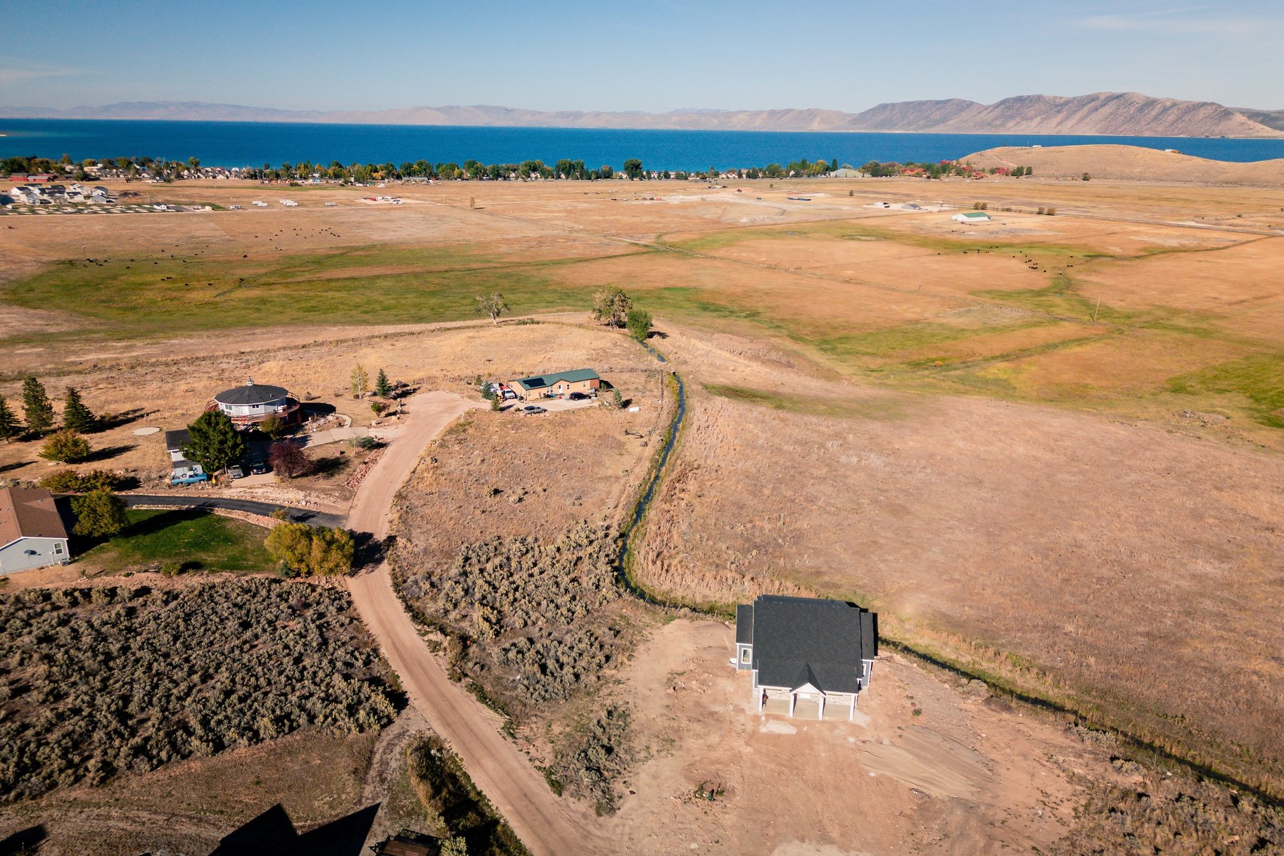  Bear Lake - Known For Its Striking Blue Waters and Scenic Mountain views - 物件實景