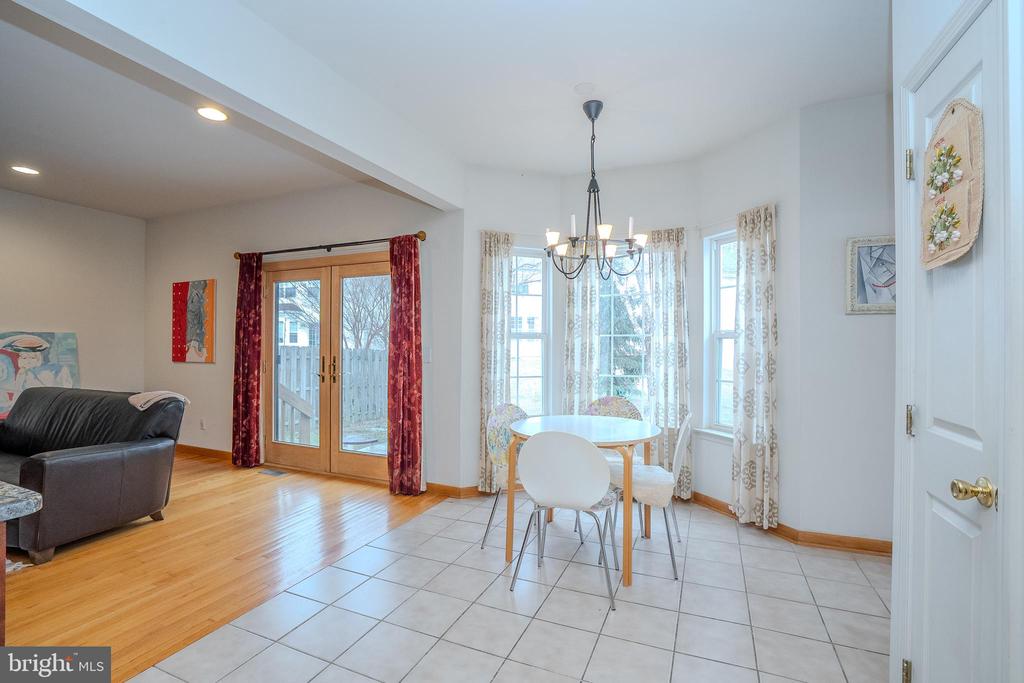 Plainsboro, New Jersey, 08536, United States, 4 Bedrooms Bedrooms, ,6 BathroomsBathrooms,Residential,For Sale,2008858