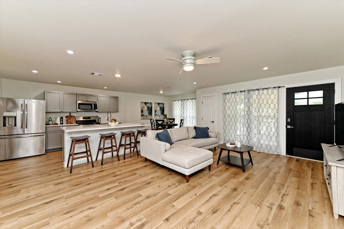 Austin, Texas, 78745, United States, 3 Bedrooms Bedrooms, ,2 BathroomsBathrooms,Residential,For Sale,1778818
