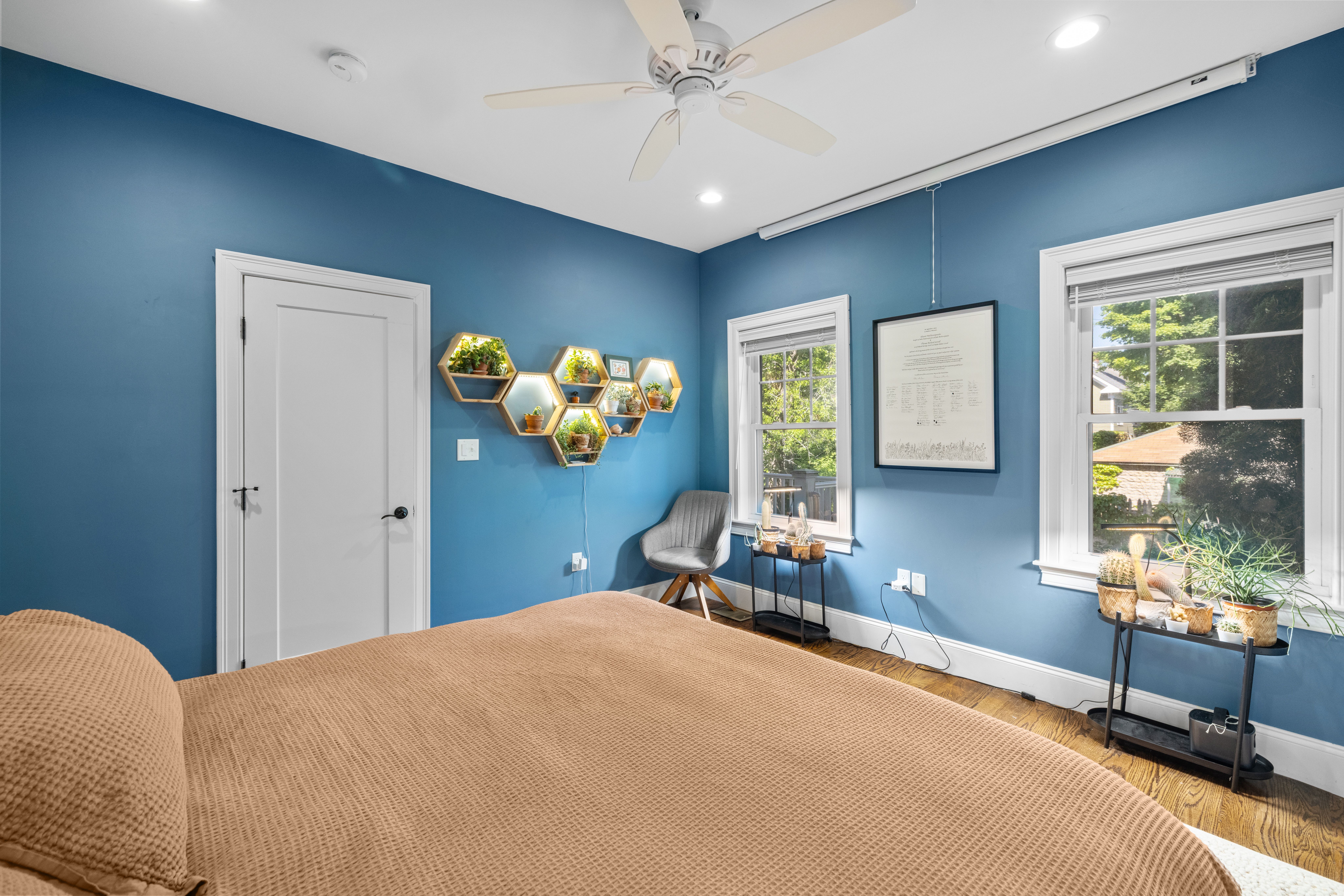  43 Cliftondale Street Unit 1, Boston, MA, 02131 - 物件實景