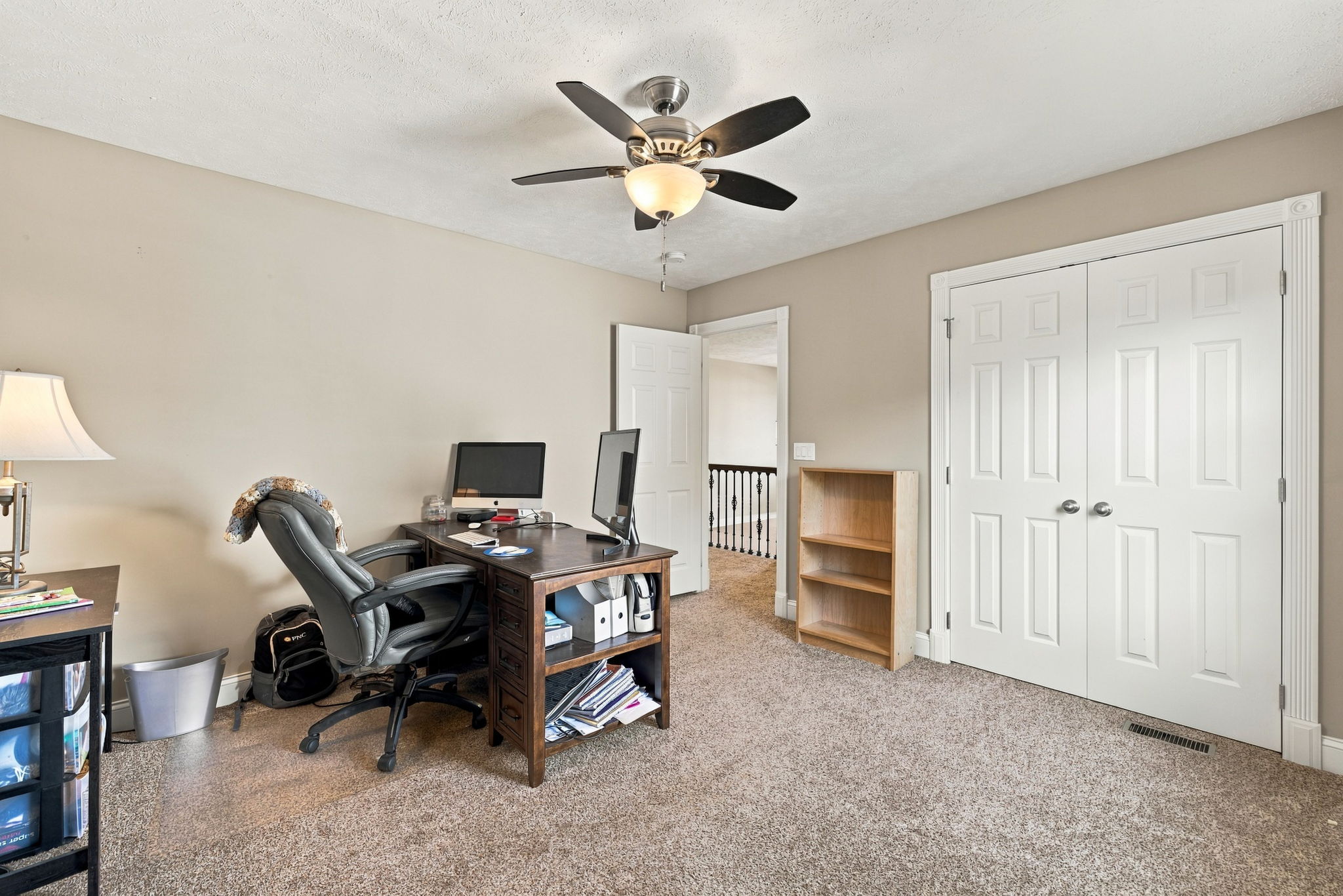  215 Horse Shoe Drive, Clinton, PA 15026 - 物件實景