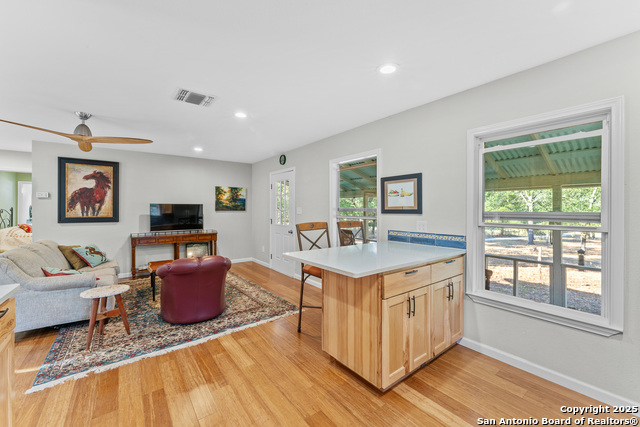 Seguin, Texas, 78155, United States, ,2 BathroomsBathrooms,Residential,For Sale,1983192