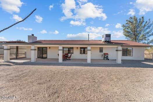 Wickenburg, Arizona, 85390, United States, 3 Bedrooms Bedrooms, ,1 BathroomBathrooms,Residential,For Sale,1974691