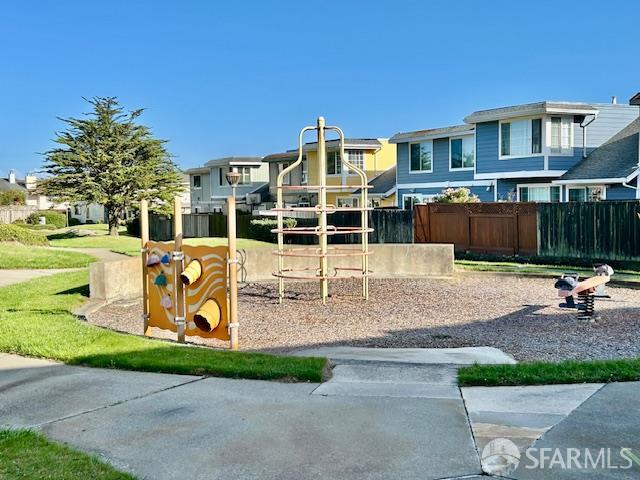 South San Francisco, California, 94080, United States, 3 Bedrooms Bedrooms, ,2 BathroomsBathrooms,Residential,For Sale,1988995