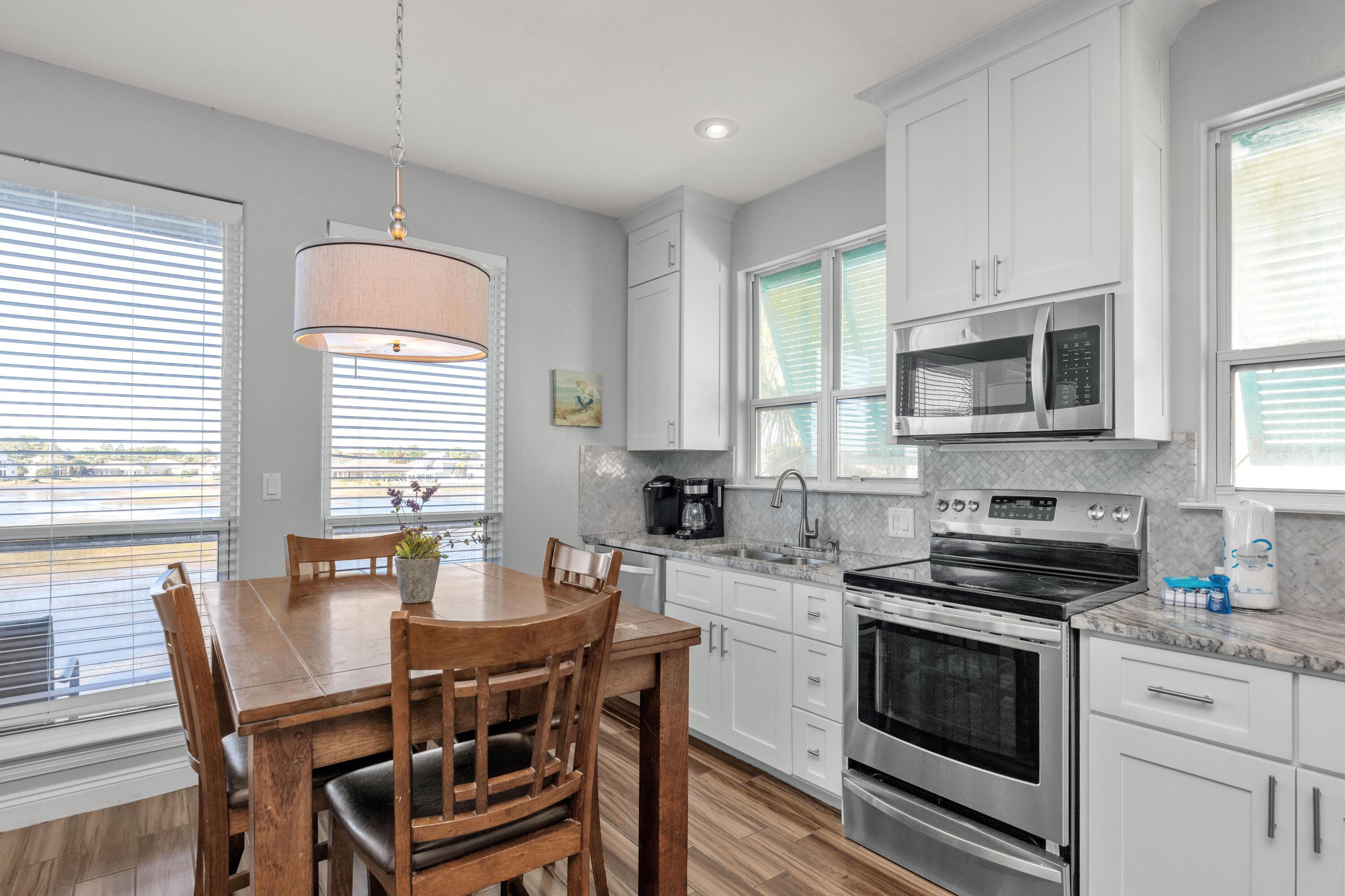 Destin, Florida, 32541, United States, 4 Bedrooms Bedrooms, ,4 BathroomsBathrooms,Residential,For Sale,1984209