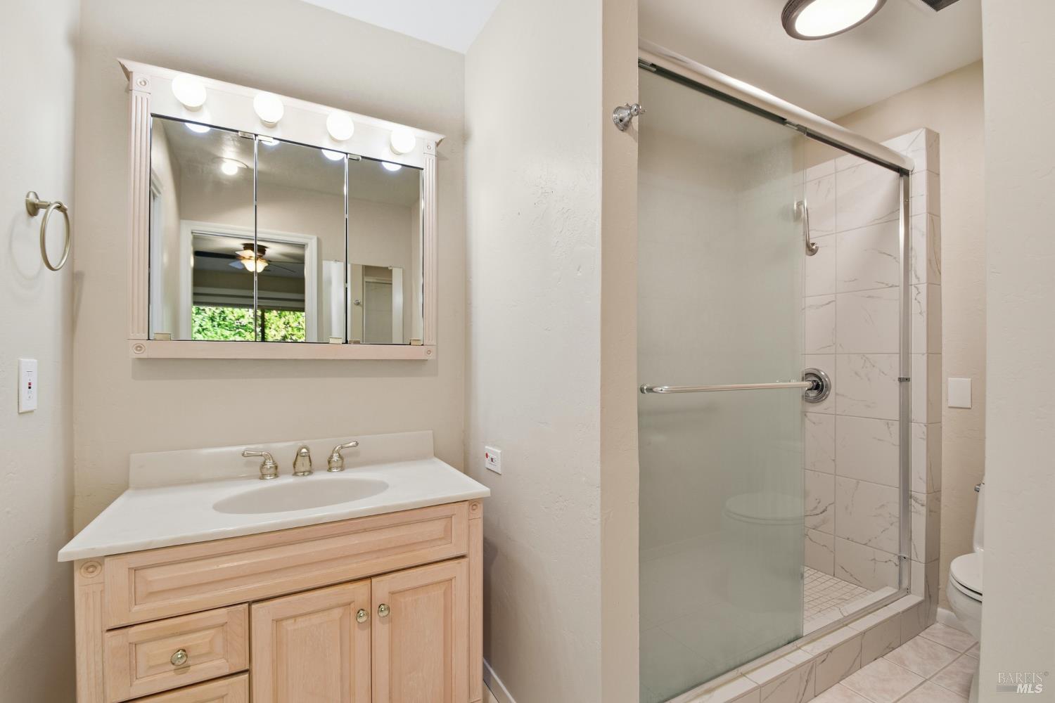 Santa Rosa, California, 95403, United States, 3 Bedrooms Bedrooms, ,2 BathroomsBathrooms,Residential,For Sale,1997144