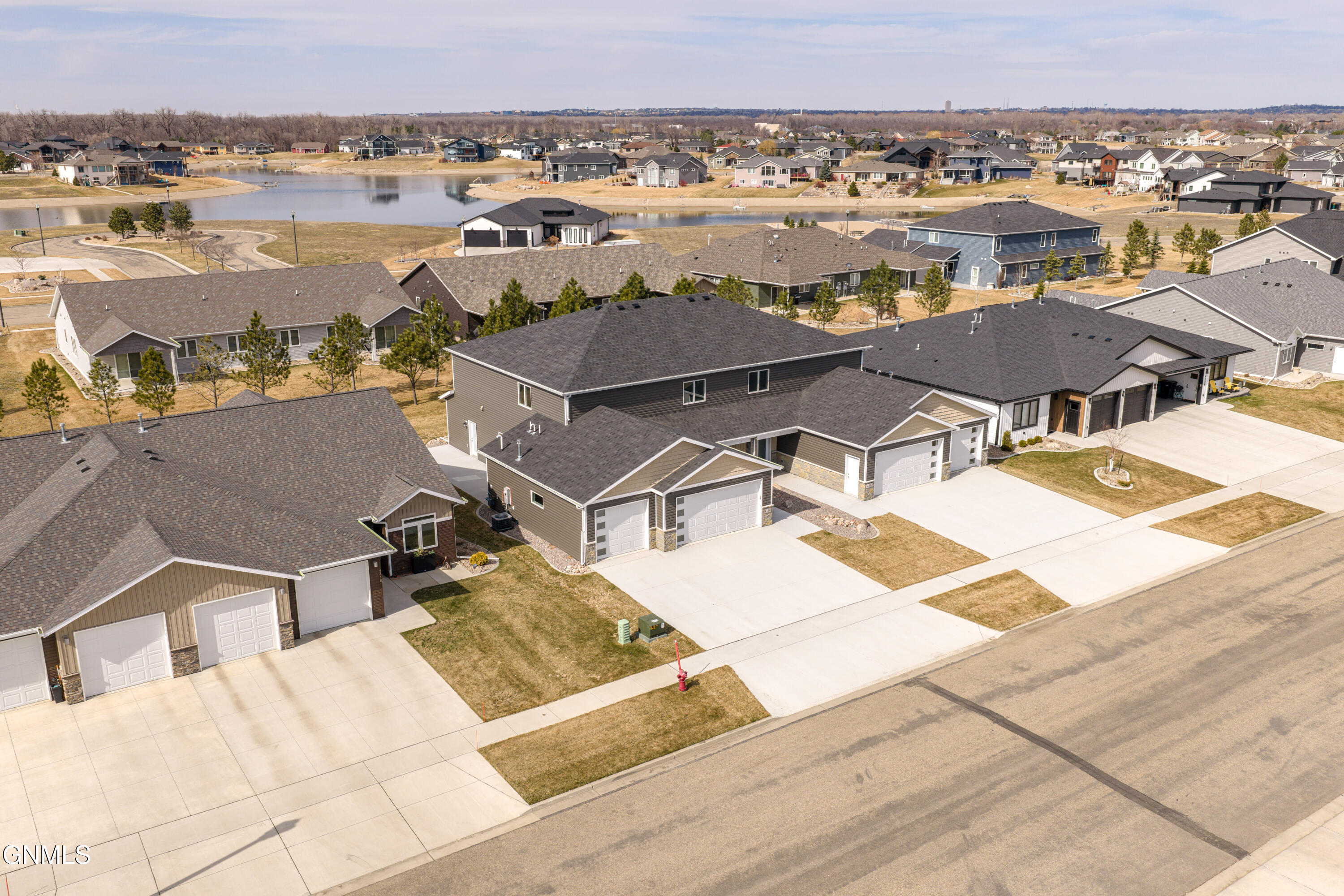 Bismarck, North Dakota, 58504, United States, 3 Bedrooms Bedrooms, ,3 BathroomsBathrooms,Residential,For Sale,2032789