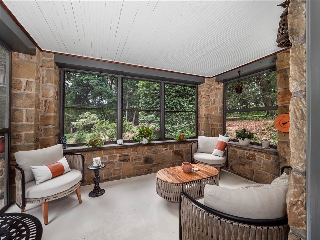 Shaler, Pennsylvania, 15116, United States, 3 Bedrooms Bedrooms, ,1 BathroomBathrooms,Residential,For Sale,1989376