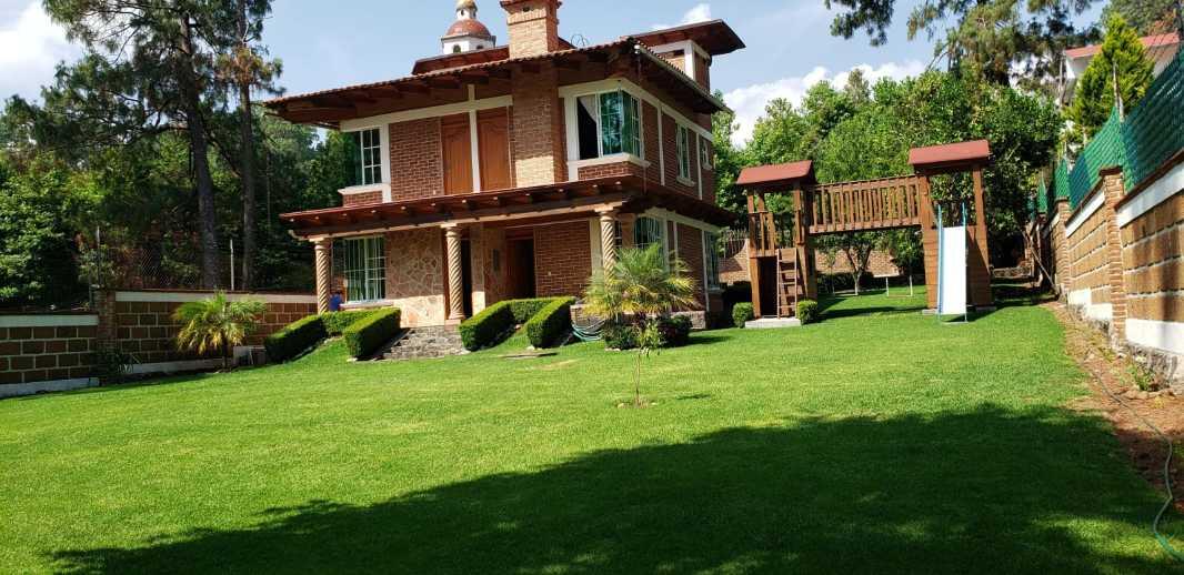 Valle de Bravo, Estado de México, 51200, Mexico, 4 Bedrooms Bedrooms, ,6 BathroomsBathrooms,Residential,For Sale,1721282