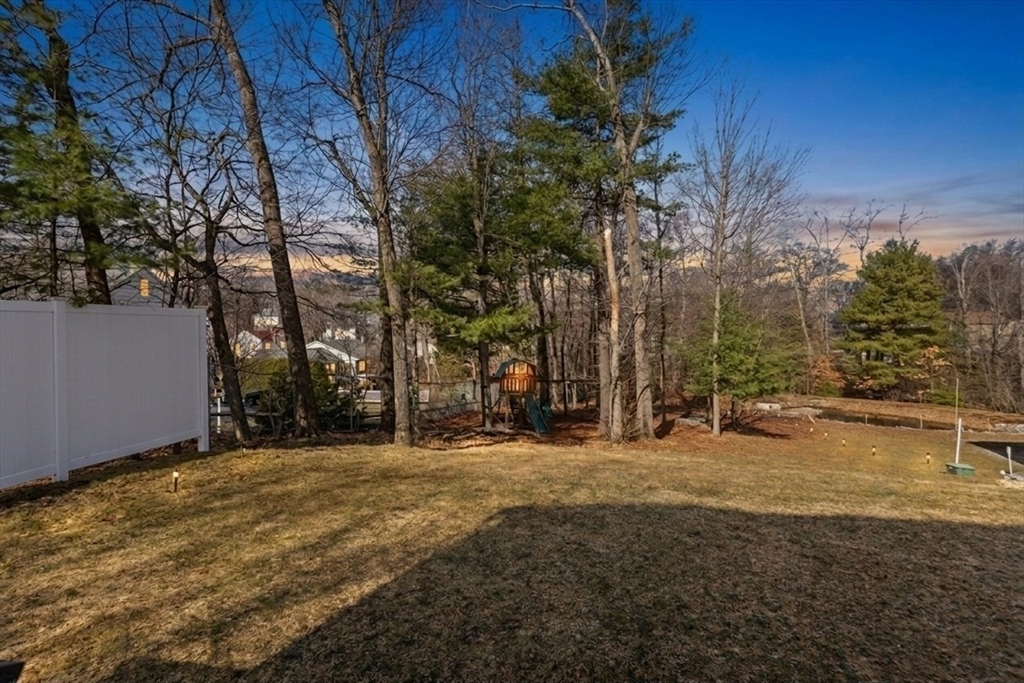 Ayer, Massachusetts, 01432, United States, 4 Bedrooms Bedrooms, ,3 BathroomsBathrooms,Residential,For Sale,2030231