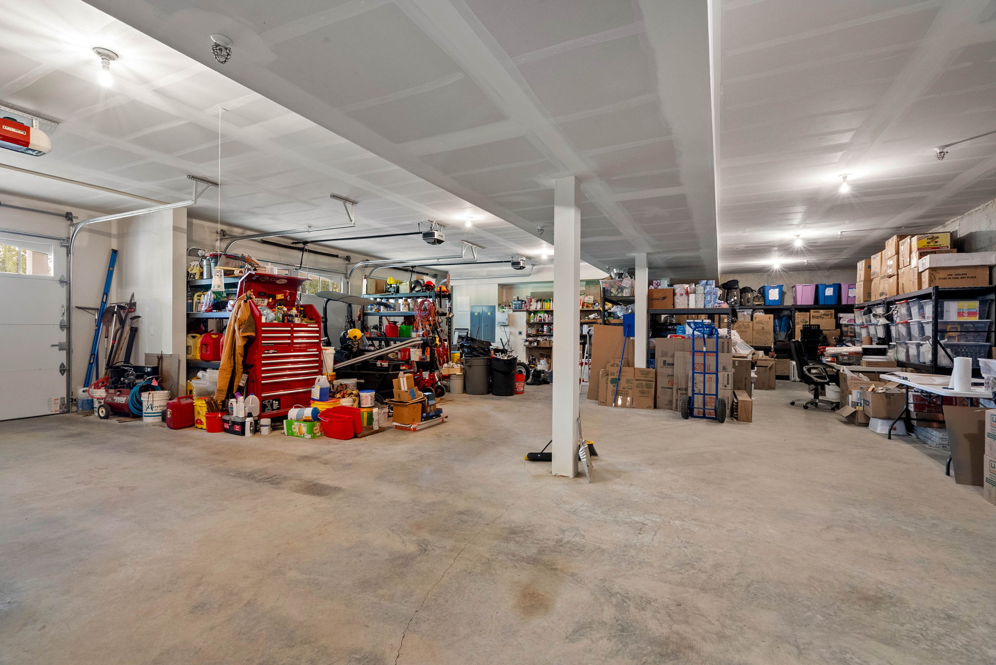  311 Cornwall Rd Nw - 物件實景