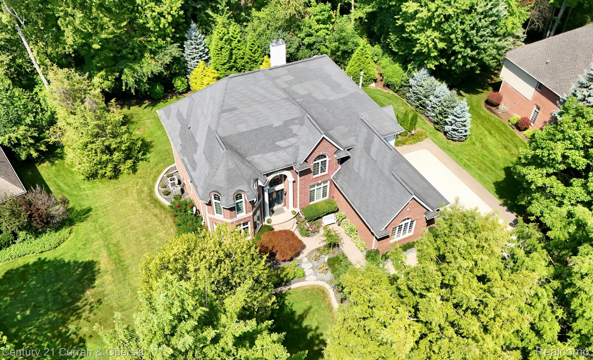 Novi, Michigan, 48374, United States, 4 Bedrooms Bedrooms, ,6 BathroomsBathrooms,Residential,For Sale,1914653