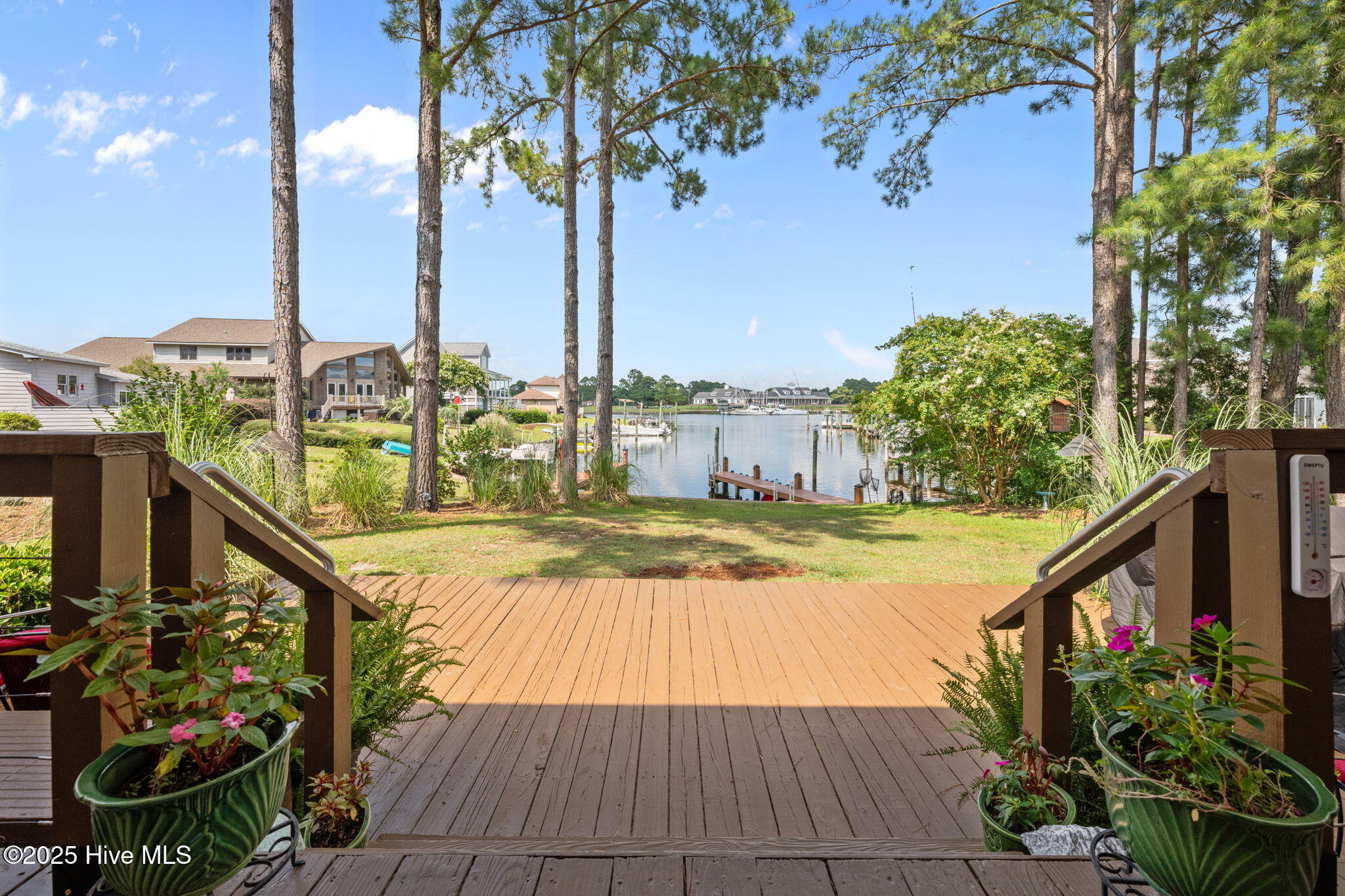 New Bern, North Carolina, 28560, United States, 4 Bedrooms Bedrooms, ,3 BathroomsBathrooms,Residential,For Sale,1946891