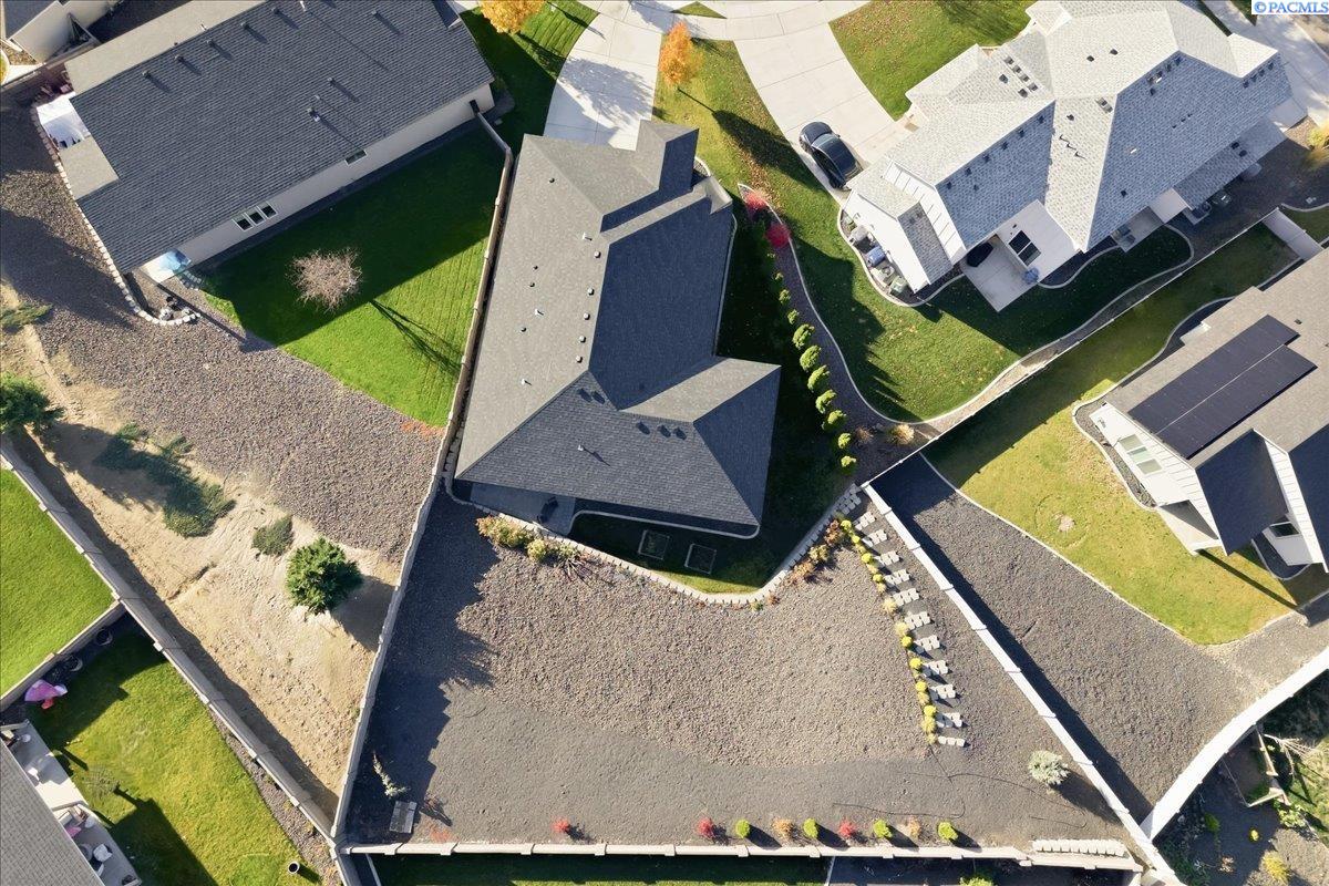 Richland, Washington, 99352, United States, 3 Bedrooms Bedrooms, ,2 BathroomsBathrooms,Residential,For Sale,1991630