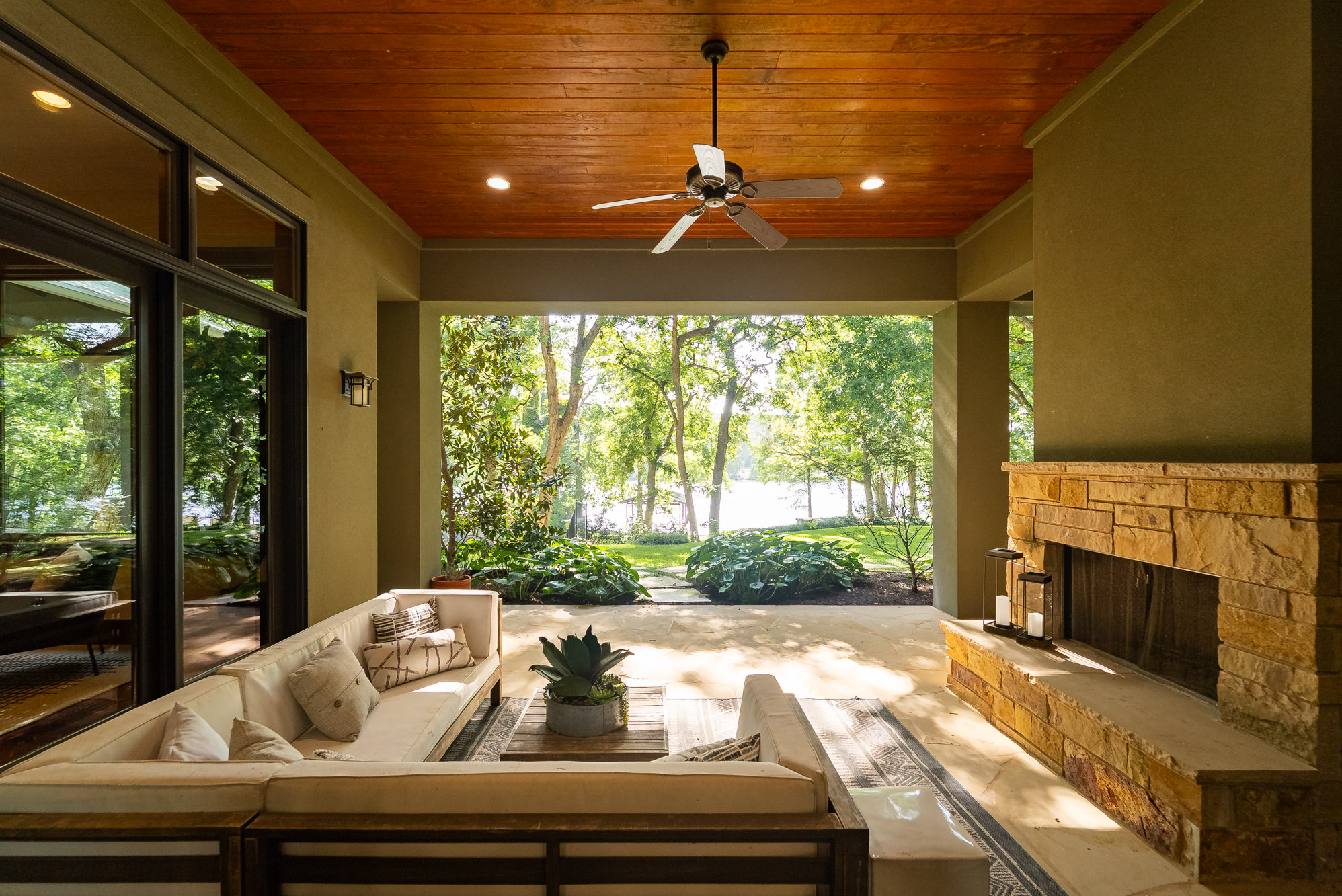  A Rare Lake Austin Estate Defined by Privacy and Natural Beauty - 物件實景