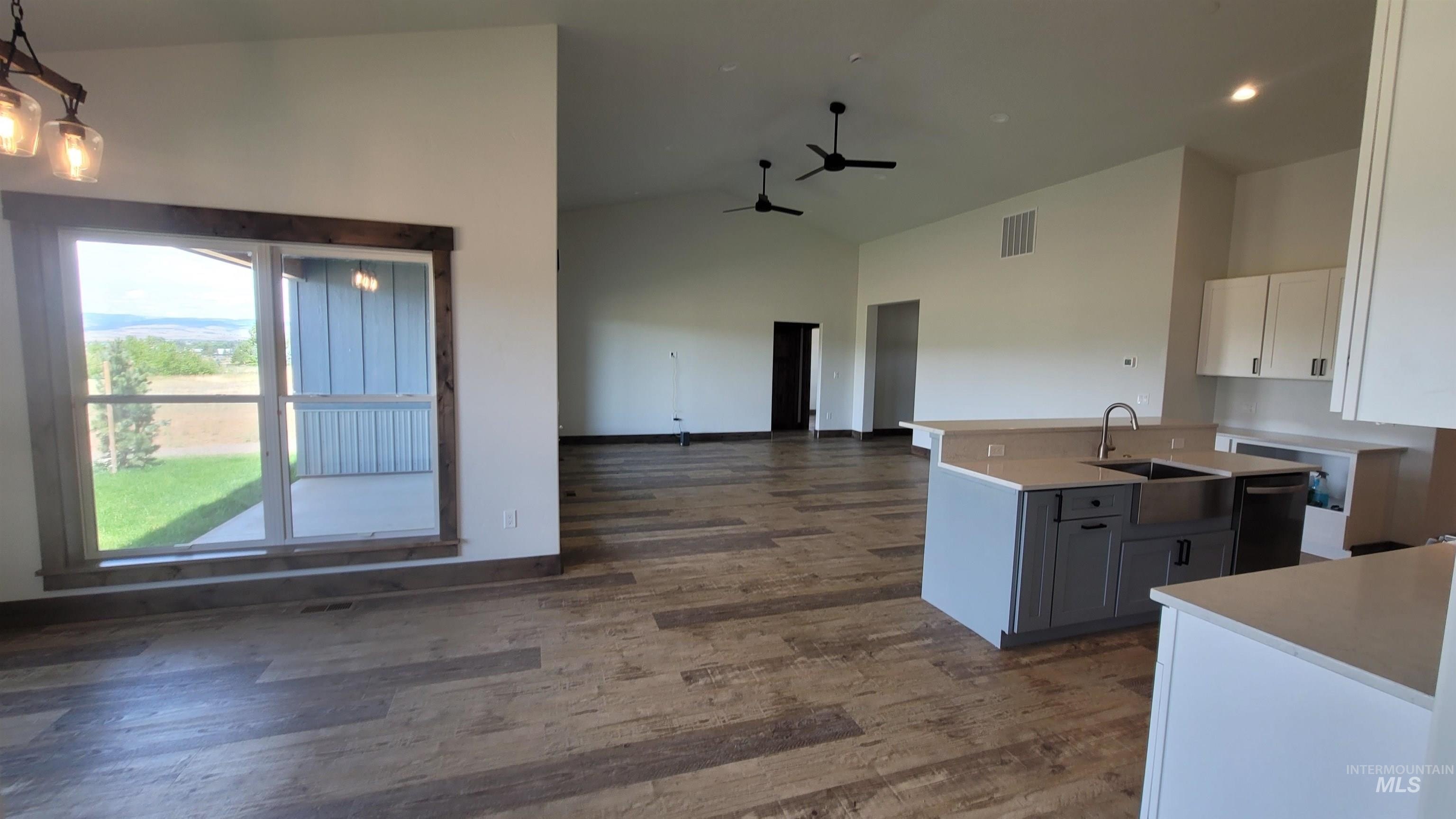 Council, Idaho, 83612, United States, 3 Bedrooms Bedrooms, ,3 BathroomsBathrooms,Residential,For Sale,1845652