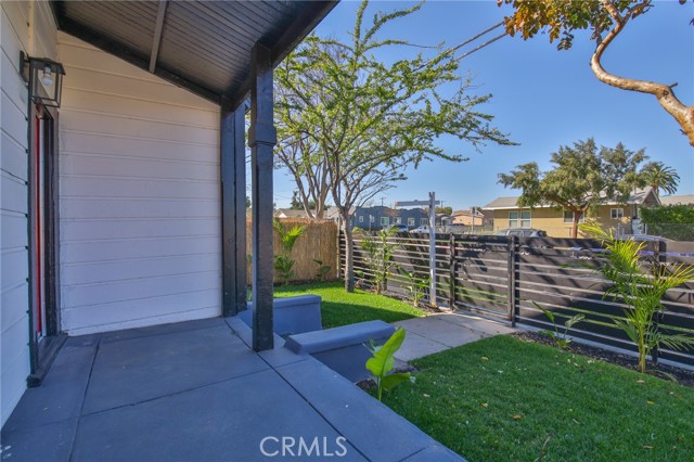 Los Angeles, California, 90044, United States, 3 Bedrooms Bedrooms, ,2 BathroomsBathrooms,Residential,For Sale,1887629