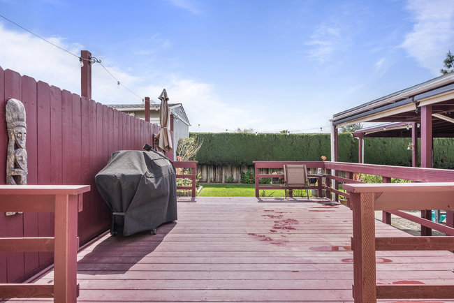 Hollister, California, 95023, United States, 3 Bedrooms Bedrooms, ,2 BathroomsBathrooms,Residential,For Sale,1882231