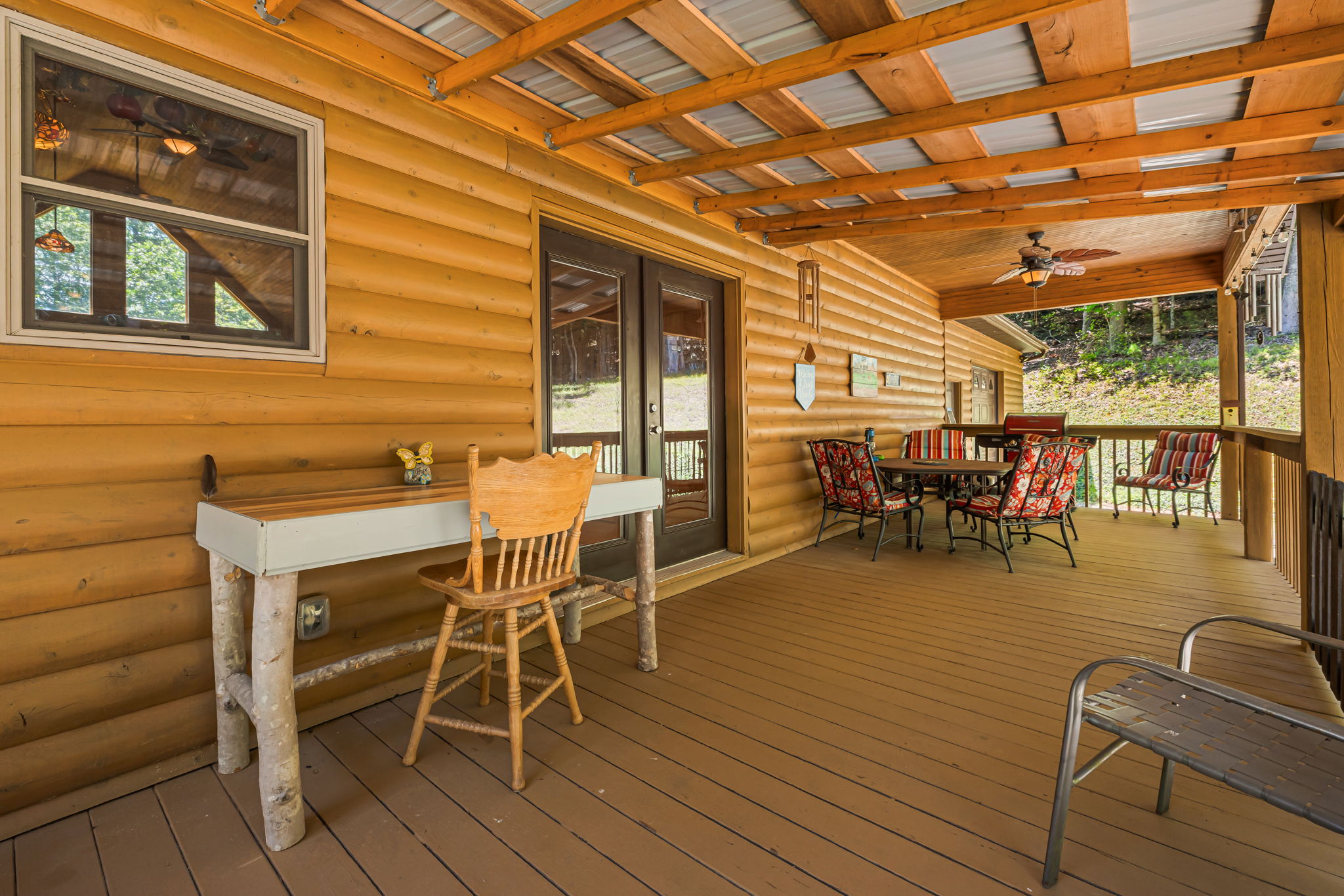 Burnsville, North Carolina, 28714, United States, 2 Bedrooms Bedrooms, ,Residential,For Sale,1931797