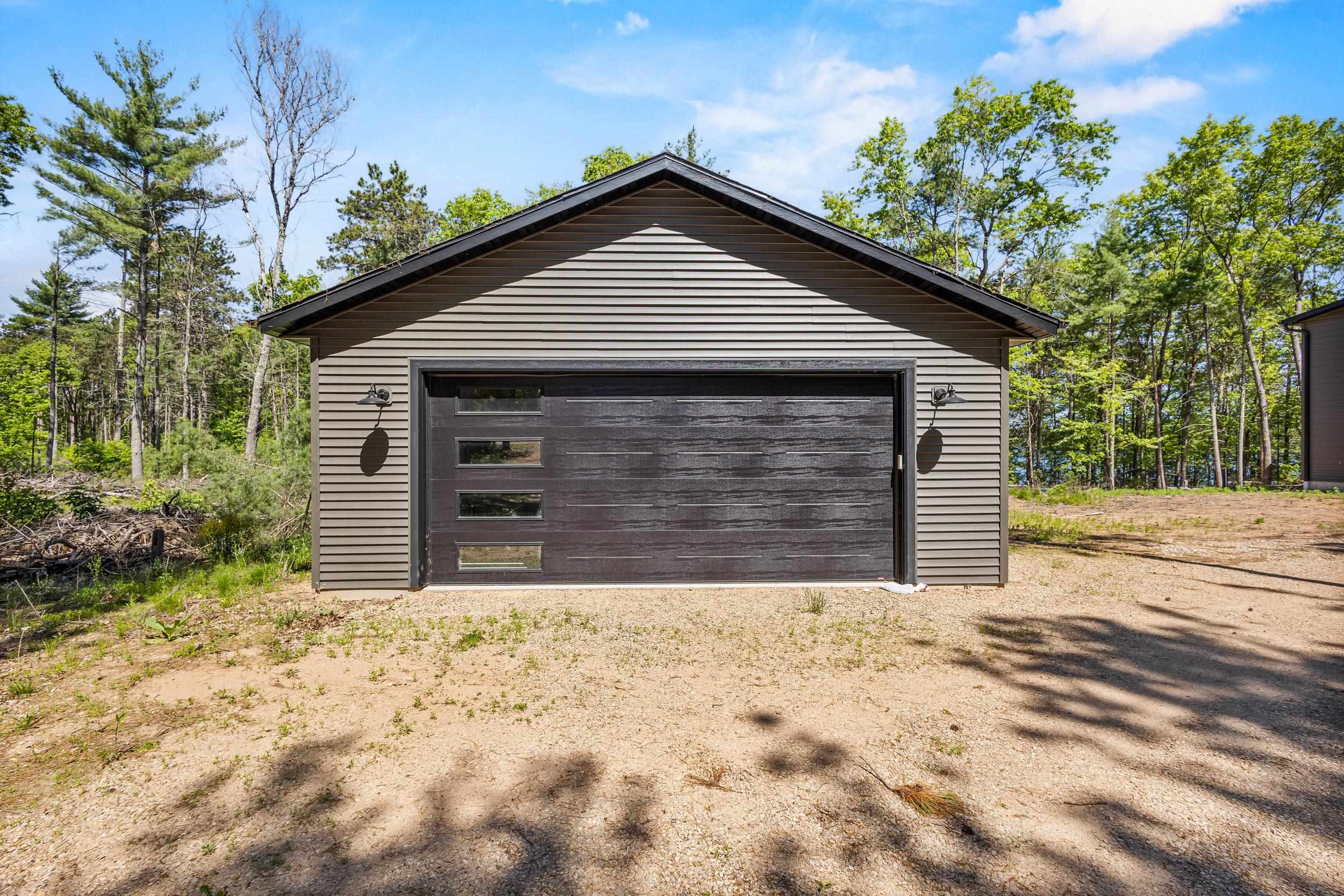 Keshena, Wisconsin, 54135, United States, 5 Bedrooms Bedrooms, ,3 BathroomsBathrooms,Residential,For Sale,2019973