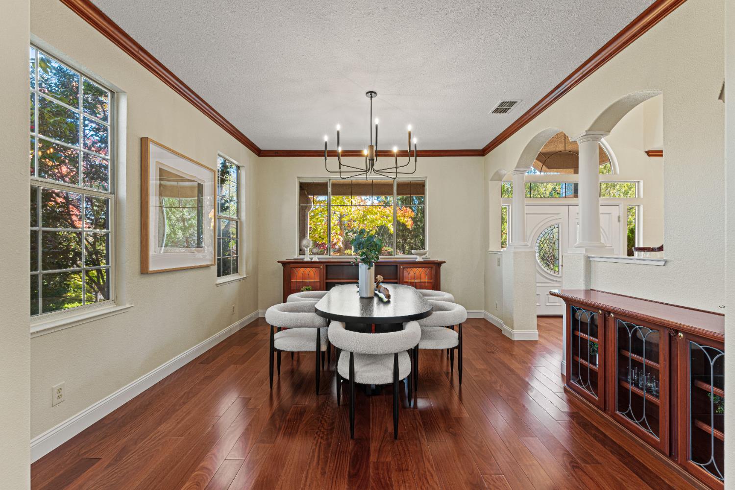 El Dorado Hills, California, 95762, United States, 4 Bedrooms Bedrooms, ,3 BathroomsBathrooms,Residential,For Sale,1987748