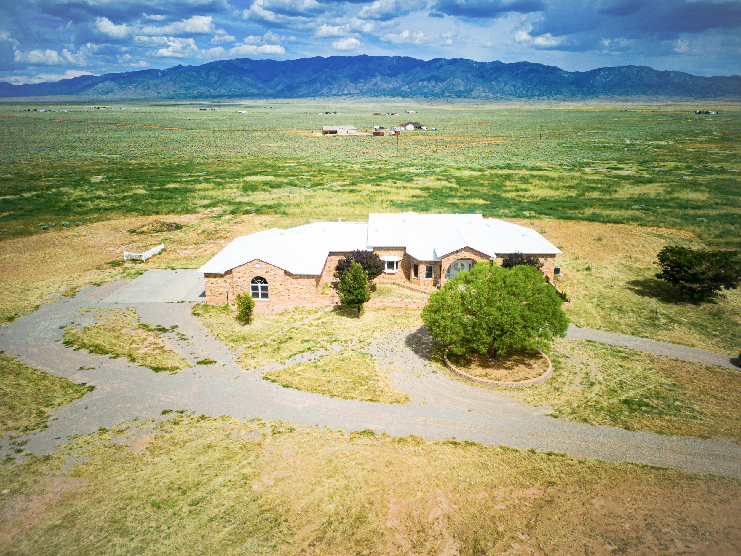 Belen, New Mexico, 87002, United States, 3 Bedrooms Bedrooms, ,3 BathroomsBathrooms,Residential,For Sale,1973805