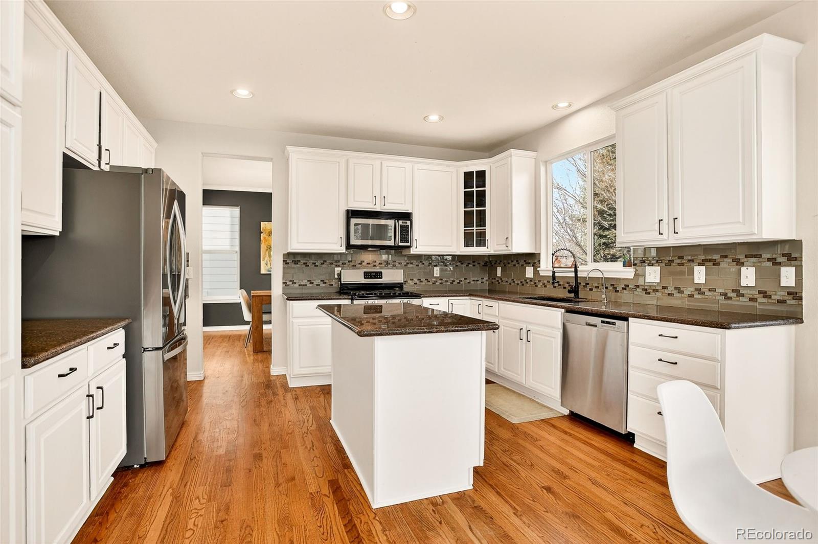 Highlands Ranch, Colorado, 80126, United States, 5 Bedrooms Bedrooms, ,4 BathroomsBathrooms,Residential,For Sale,1989546