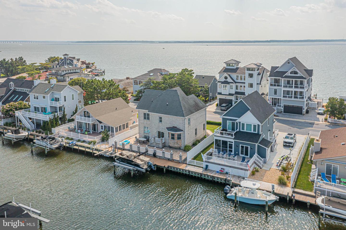 Ocean City, Maryland, 21842, United States, 4 Bedrooms Bedrooms, ,5 BathroomsBathrooms,Residential,For Sale,1901864