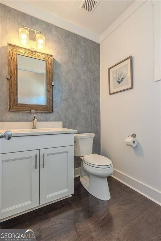 Canton, Georgia, 30114, United States, 5 Bedrooms Bedrooms, ,4 BathroomsBathrooms,Residential,For Sale,1885040