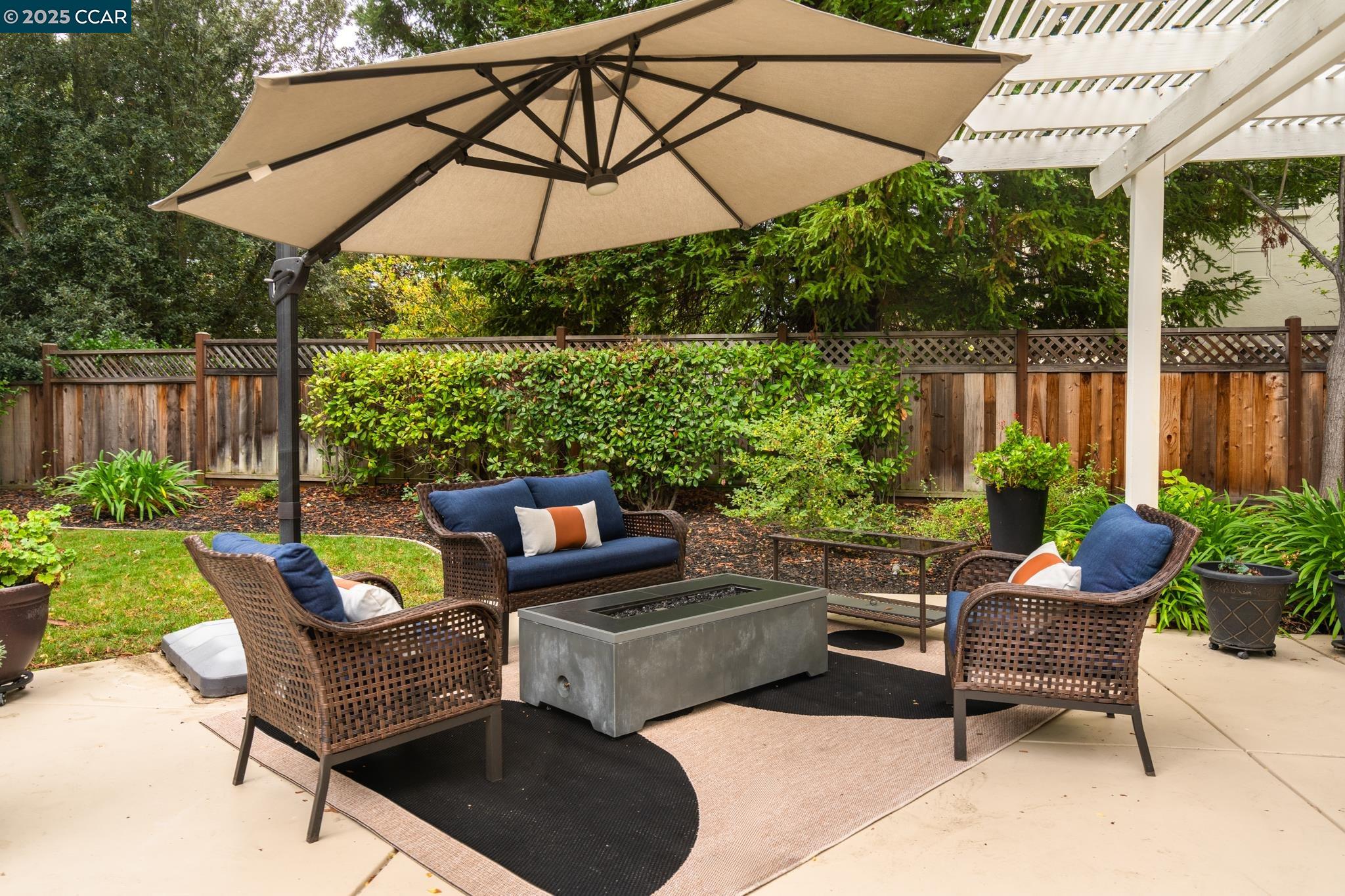 Danville, California, 94506, United States, 4 Bedrooms Bedrooms, ,3 BathroomsBathrooms,Residential,For Sale,1989377