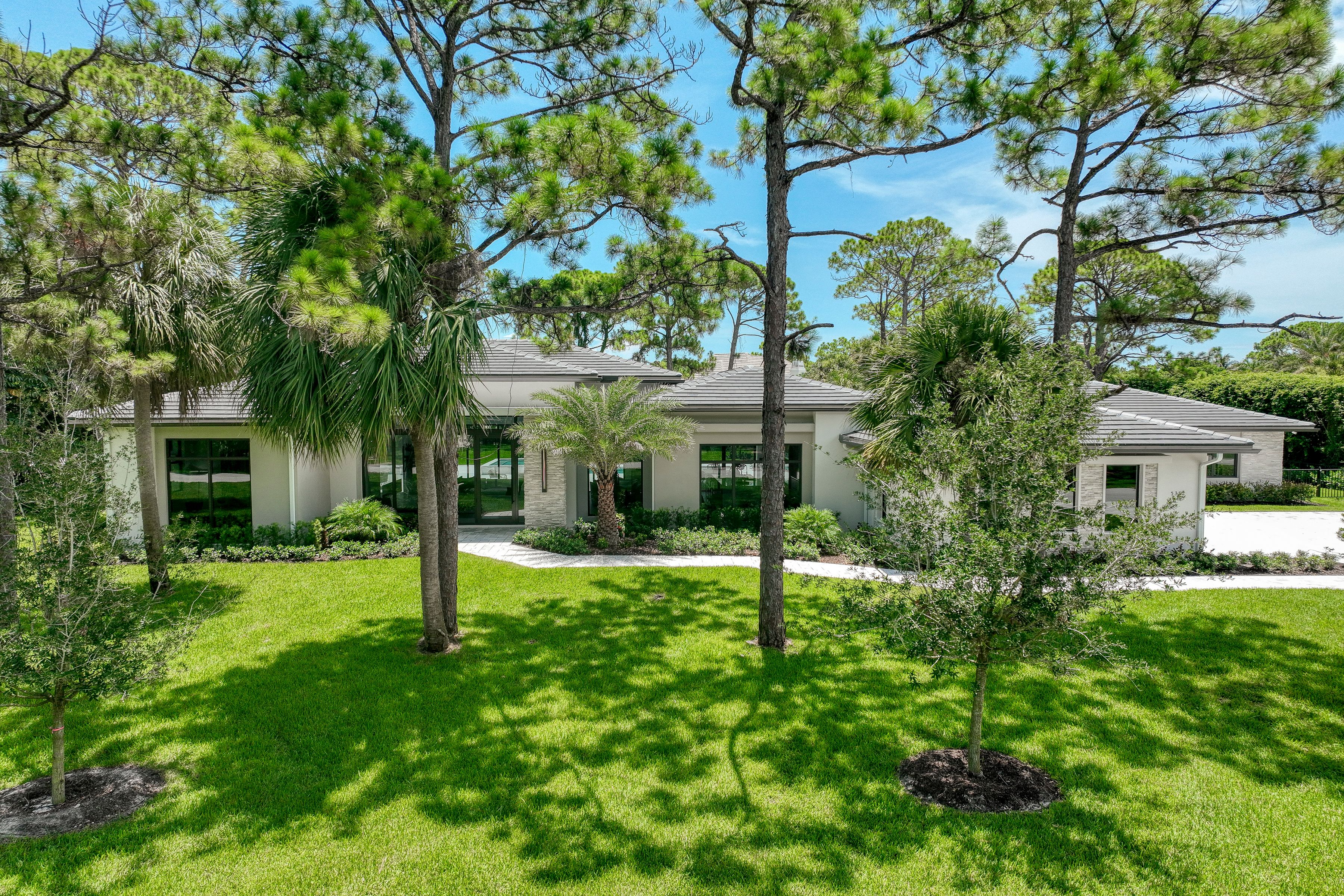  5382 Sea Biscuit Road - 物件實景