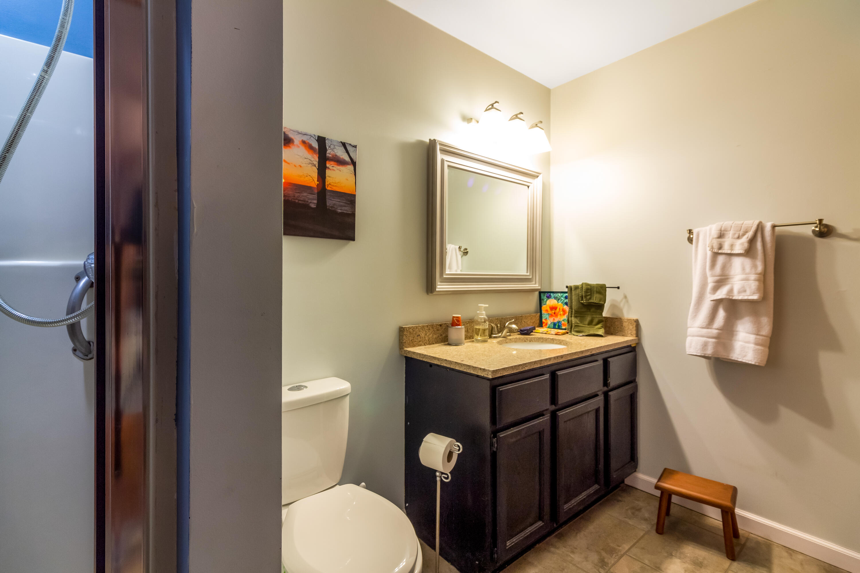 Fennville, Michigan, 49408, United States, 3 Bedrooms Bedrooms, ,3 BathroomsBathrooms,Residential,For Sale,1974475