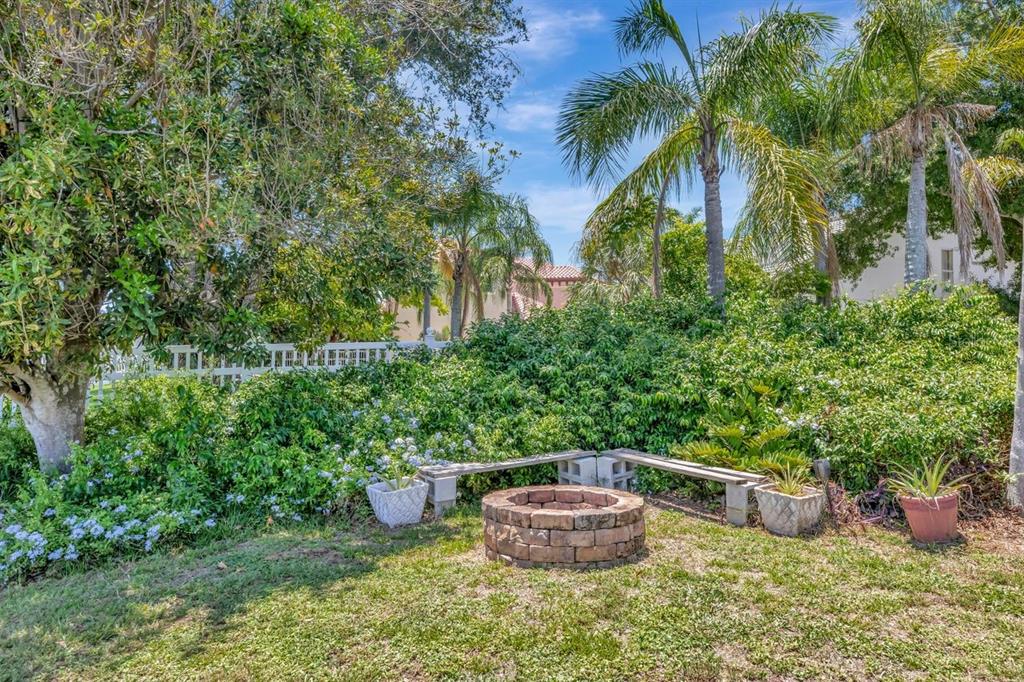 Tarpon Springs, Florida, 34689, United States, 3 Bedrooms Bedrooms, ,3 BathroomsBathrooms,Residential,For Sale,1947969