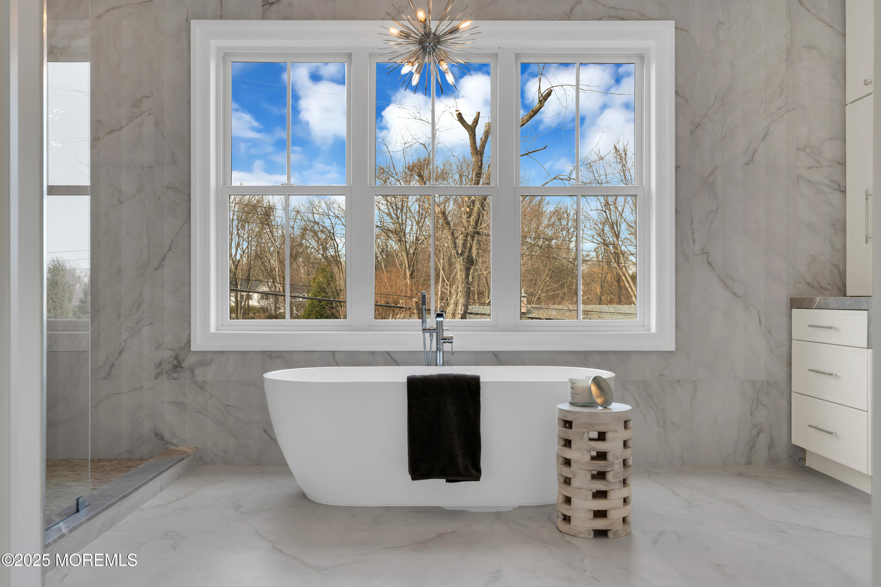 Little Silver, New Jersey, 07739, United States, 5 Bedrooms Bedrooms, ,5 BathroomsBathrooms,Residential,For Sale,2005340