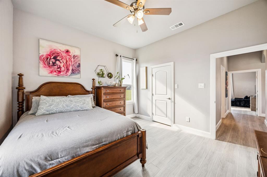 Edgewood, Texas, 75169, United States, 3 Bedrooms Bedrooms, ,3 BathroomsBathrooms,Residential,For Sale,1994532