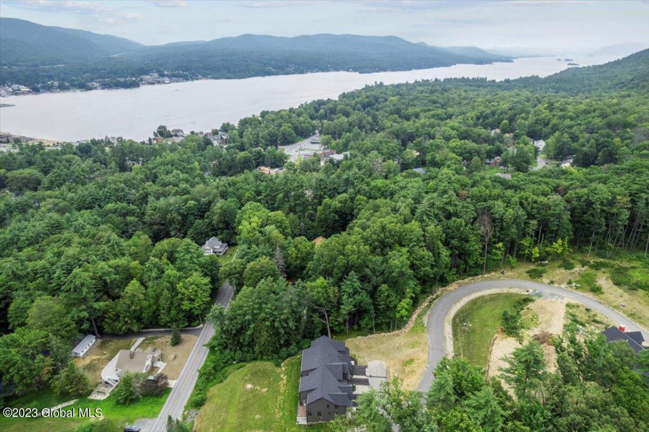 Lake George, New York, 12845, United States, 3 Bedrooms Bedrooms, ,3 BathroomsBathrooms,Residential,For Sale,1903586