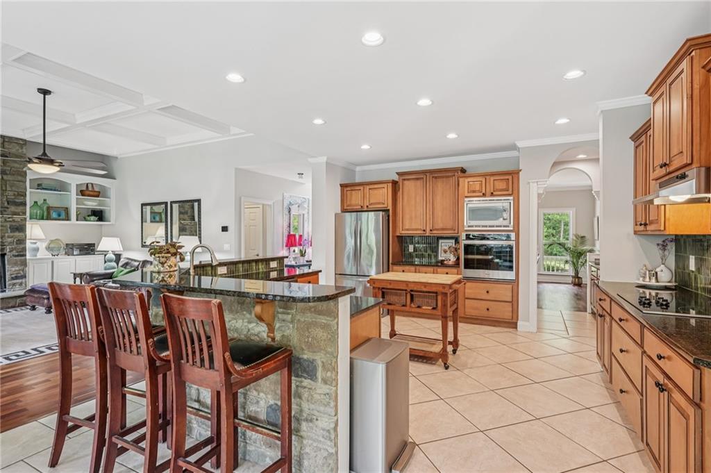 Cartersville, Georgia, 30121, United States, 5 Bedrooms Bedrooms, ,6 BathroomsBathrooms,Residential,For Sale,1902967