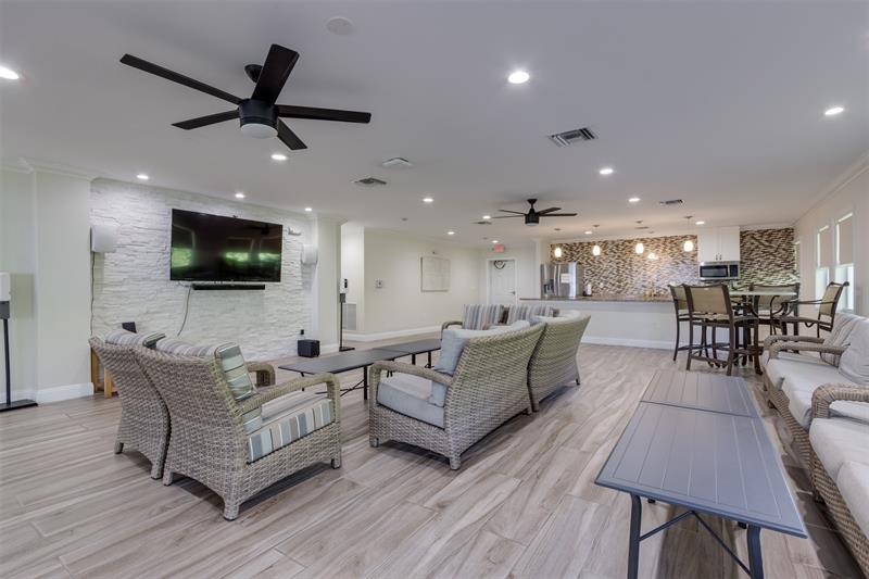 Pompano Beach, Florida, 33062, United States, 2 Bedrooms Bedrooms, ,2 BathroomsBathrooms,Residential,For Sale,1991979