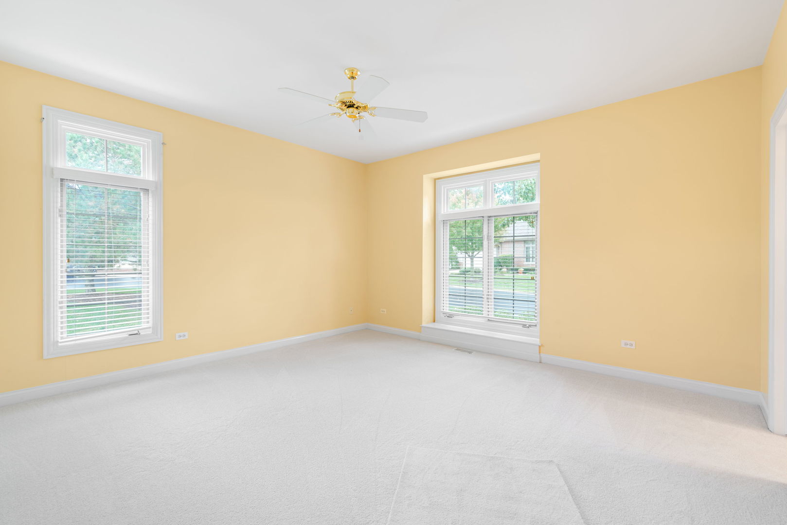 Palos Heights, Illinois, 60463, United States, 3 Bedrooms Bedrooms, ,4 BathroomsBathrooms,Residential,For Sale,1965288