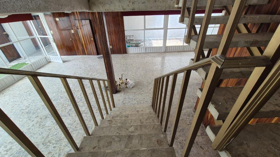 Iztacalco, Ciudad de México, 08200, Mexico, 9 Bedrooms Bedrooms, ,3 BathroomsBathrooms,Residential,For Sale,1918570