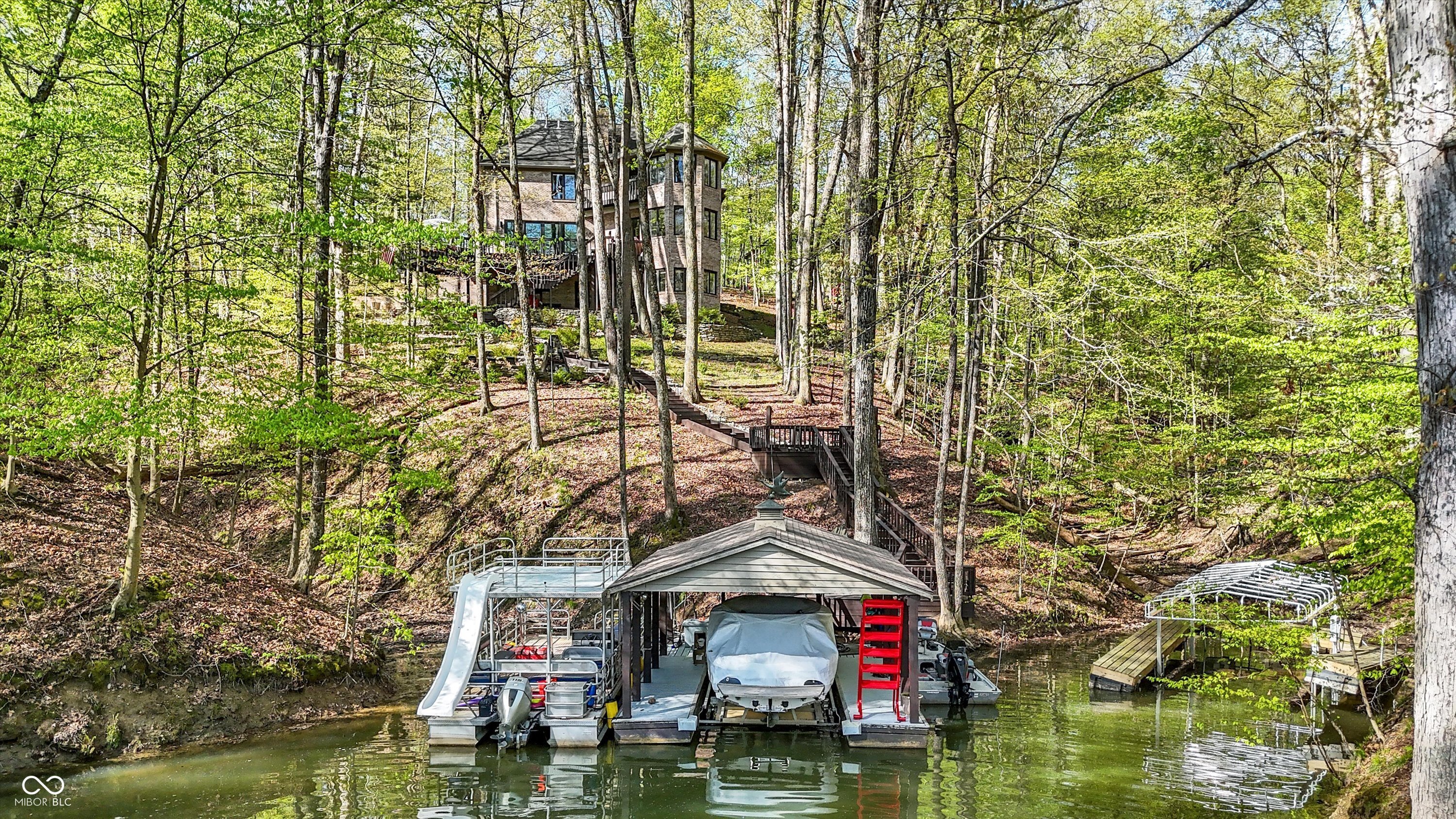 Trafalgar, Indiana, 46181, United States, 4 Bedrooms Bedrooms, ,4 BathroomsBathrooms,Residential,For Sale,1981773