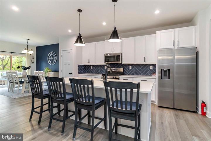 Cheltenham, Pennsylvania, 19012, United States, 3 Bedrooms Bedrooms, ,4 BathroomsBathrooms,Residential,For Sale,1887718