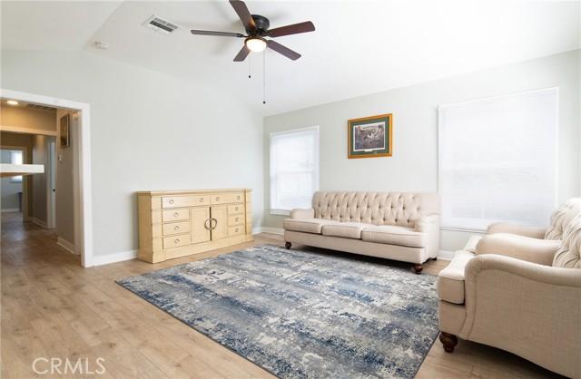 Los Angeles, California, 90044, United States, 3 Bedrooms Bedrooms, ,1 BathroomBathrooms,Residential,For Sale,1986044